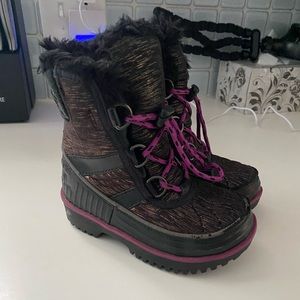 Sorel Toddler Fuzzy Winter Boots Size 8